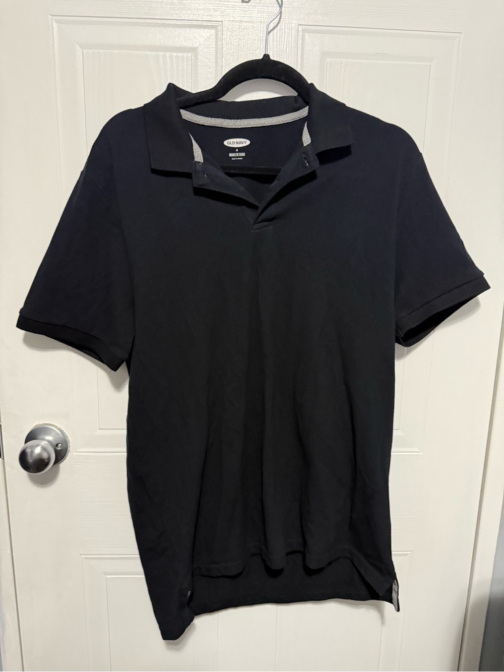 Old Navy Men's Black Polo Shirt with Contrast Trim